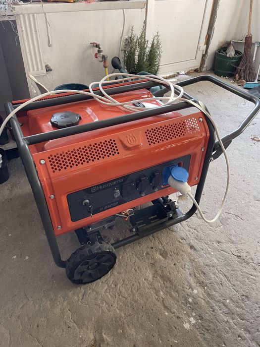 Генератор бензиновий Husqvarna G8500P