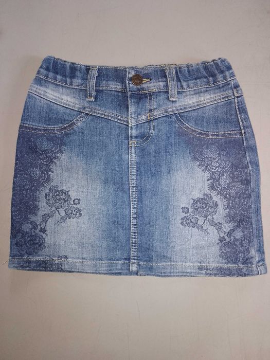 Спіднички джинсові для дівчинки на зріст 130-140 см.