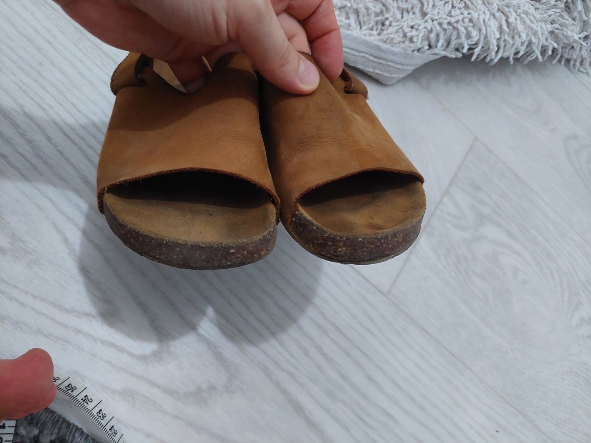 Sandały chłopięce zara idealne na upaly 27 zalozone że 3 razy- 16 cm