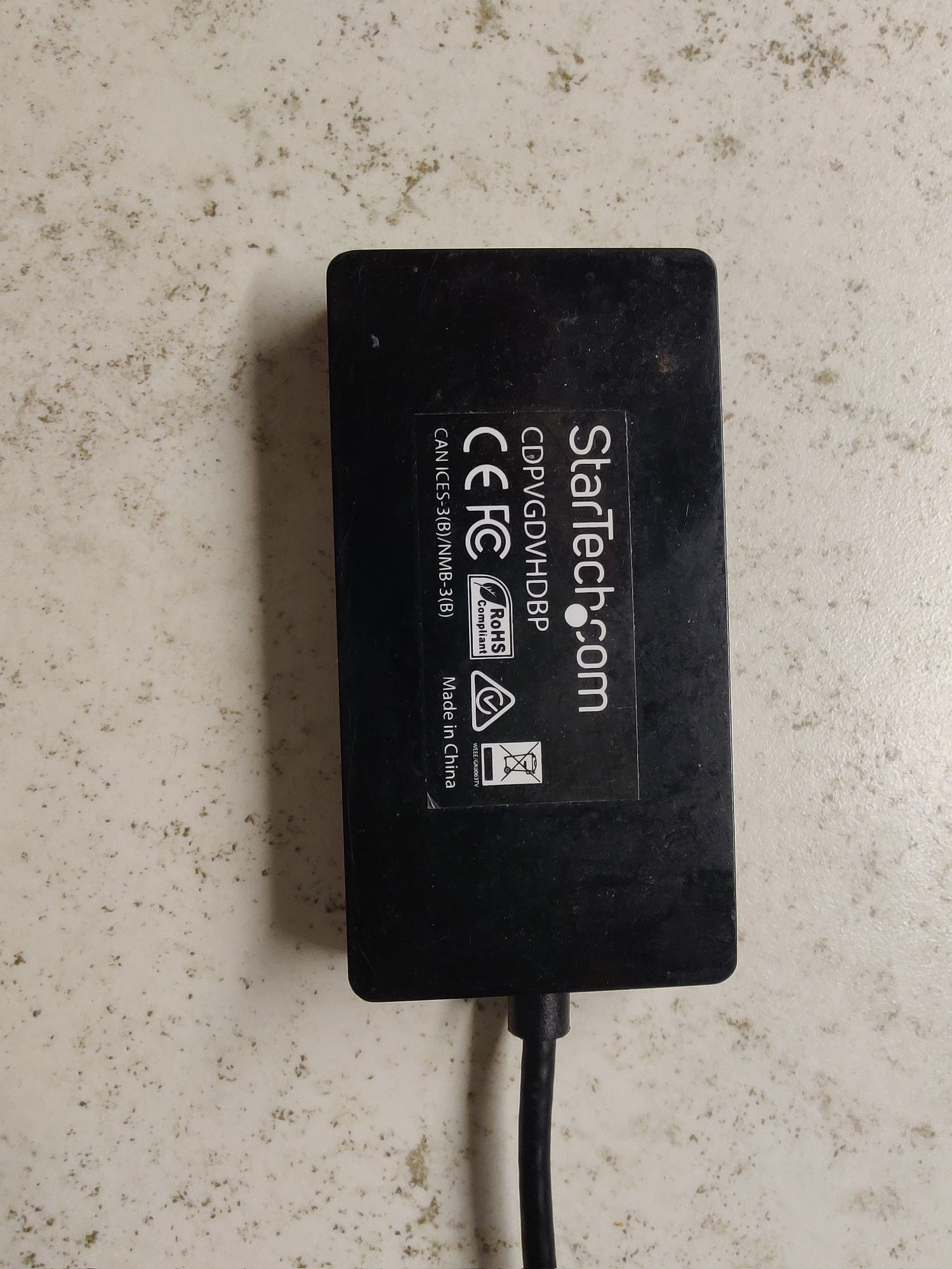 STARTECH adapter vga HDMI USB c dvi