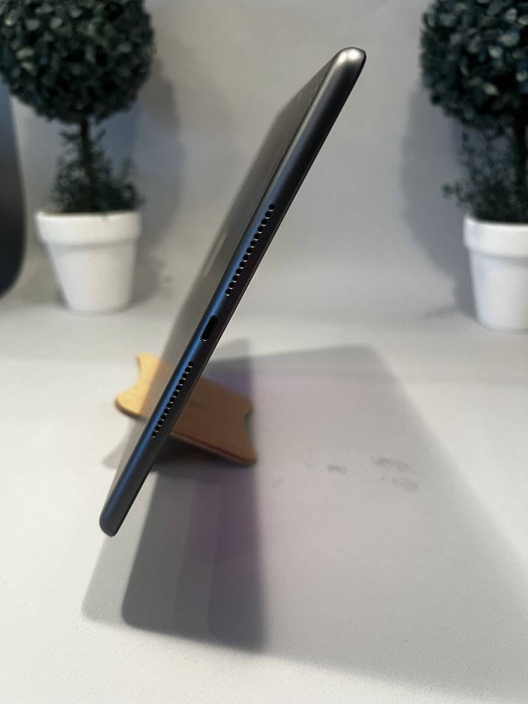 Ipad 7th 128gb Wifi+LTE Space Gray 10.2 планшет з гарантією Акб 95