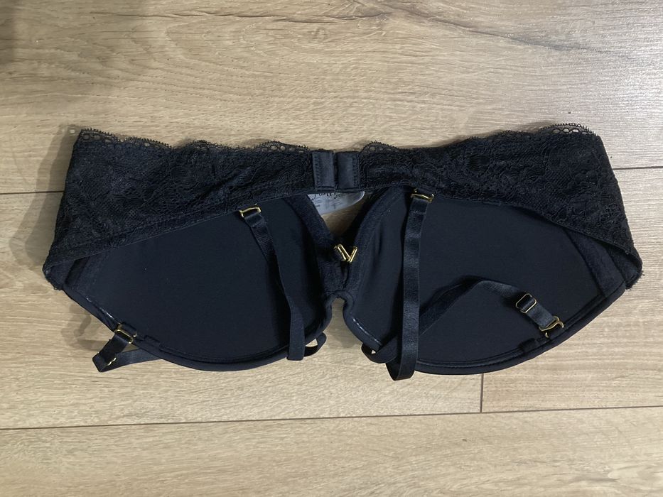 Biustonosz z regulacją Velform Sensual Bra (sklep 130 zł)
