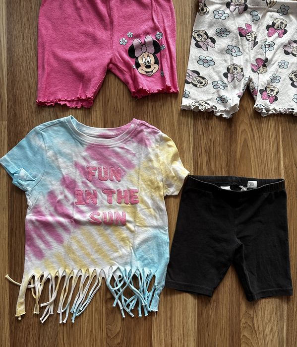Trzy letnie komplety myszka minnie kokarki koszulki 104