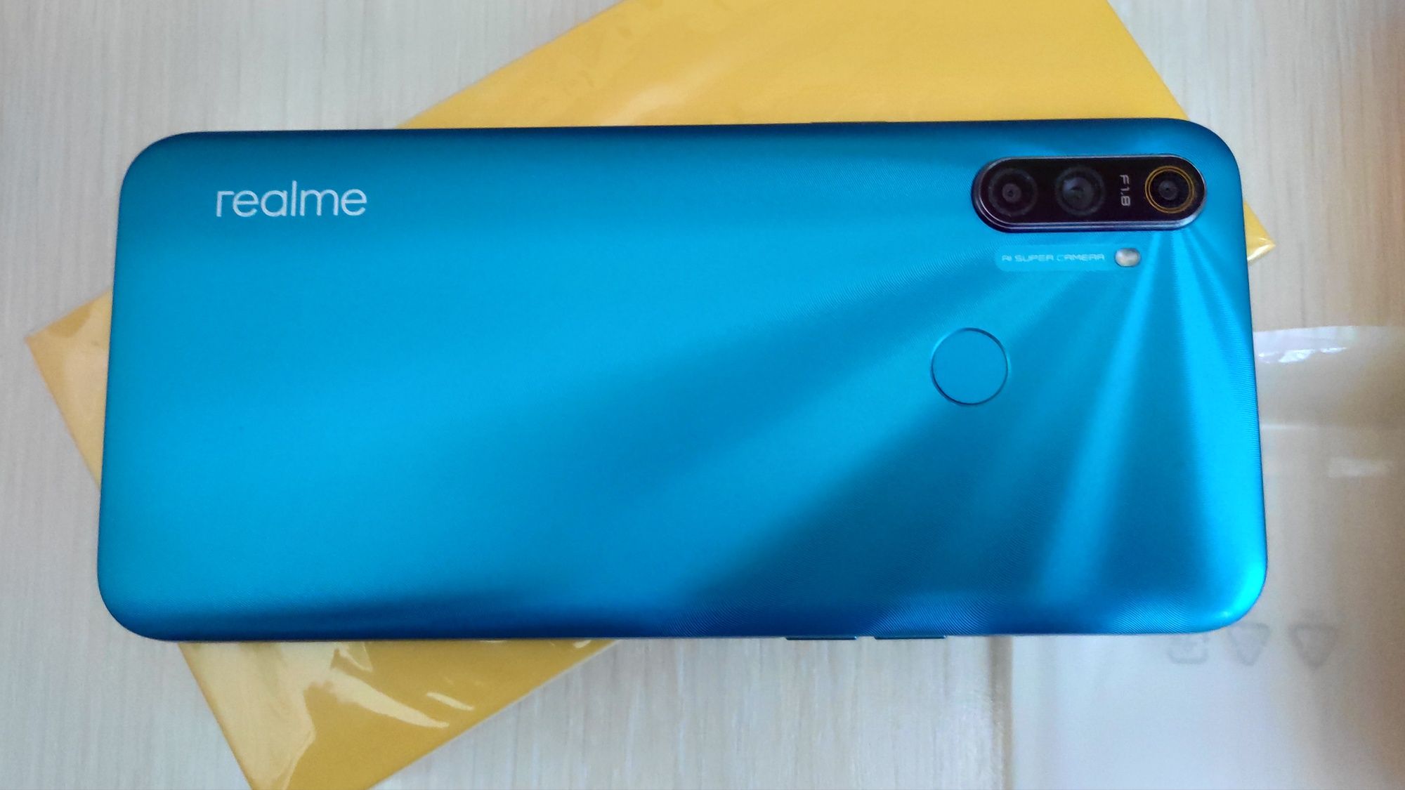 Realme c3, 3/64, NFC