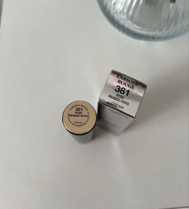 Lancôme L’absolu Rouge szminka kolor 381 Rose Rendez Vous NOWA