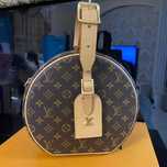"Bolsa LOUIS VUITTON Petite Boite Chapeau nova."