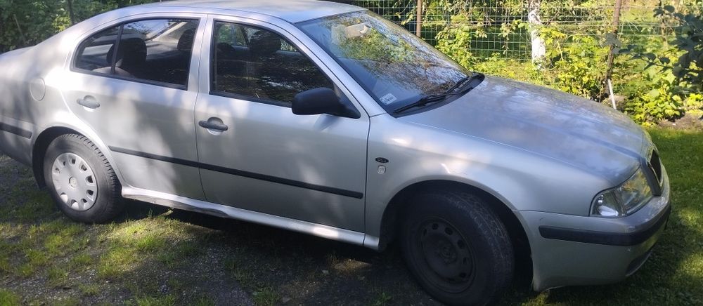 Skoda Octavia 2003 rok , benzyna