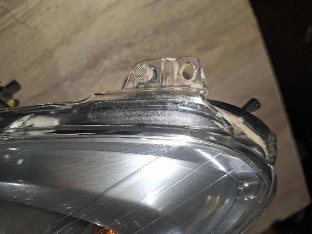 Lampa prawa Opel Corsa D 07r europa pp25