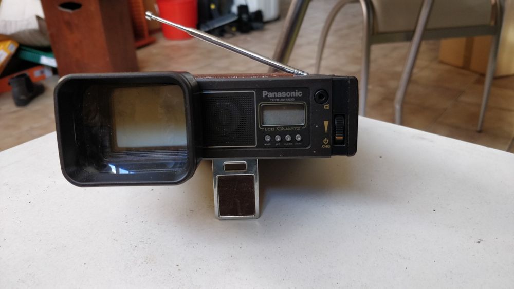 Rádio Tv Vintage Panasonic Tr 1001 S