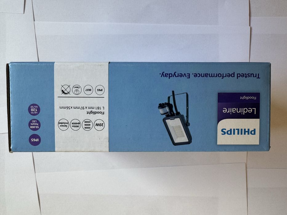 Philips led light halogen z czujnikiem ruchu zmierzchu