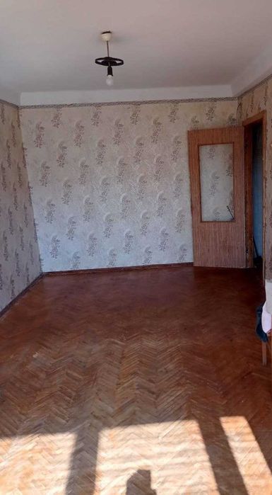 1к. Энтузиастов 31 Русановка метро Левобережная Днепровский район