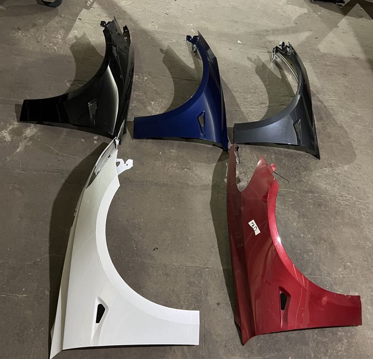 Продам крылья на Tesla 3