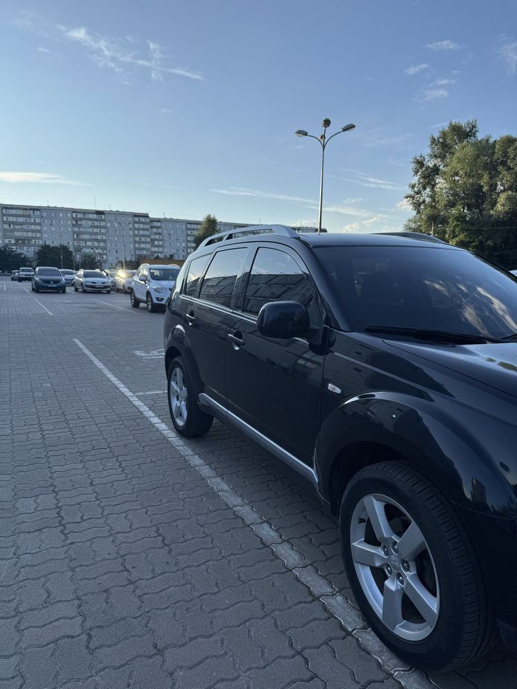 Продам-обмін Mitsubishi Outlander XL