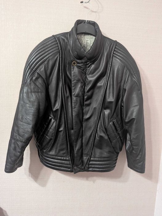 Вінтажна італійська шкіряна куртка VINCI, 100% натуральна шкіра.