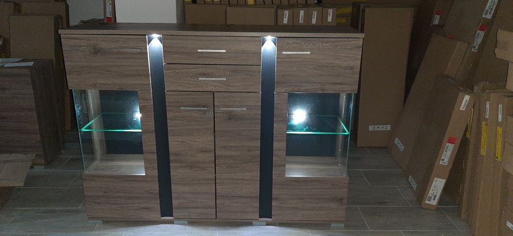 Komoda Spot 2 szyby plus led Nowa Cena!