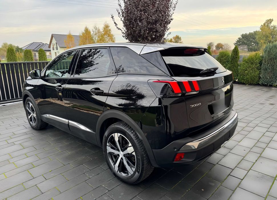 Peugeot 3008      2022