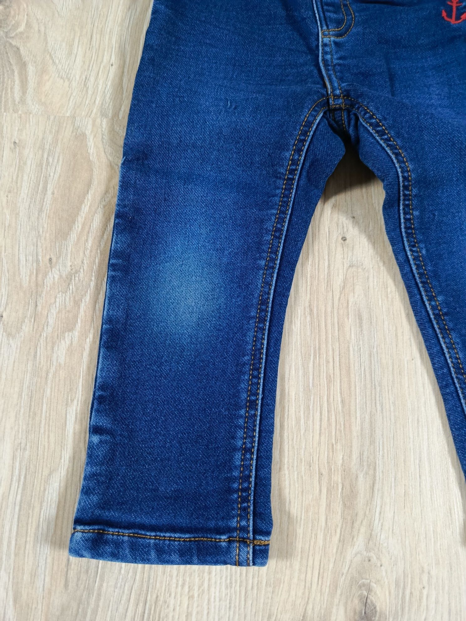 Spodnie dla chłopca rozmiar 92 kotwica Jeans cool club