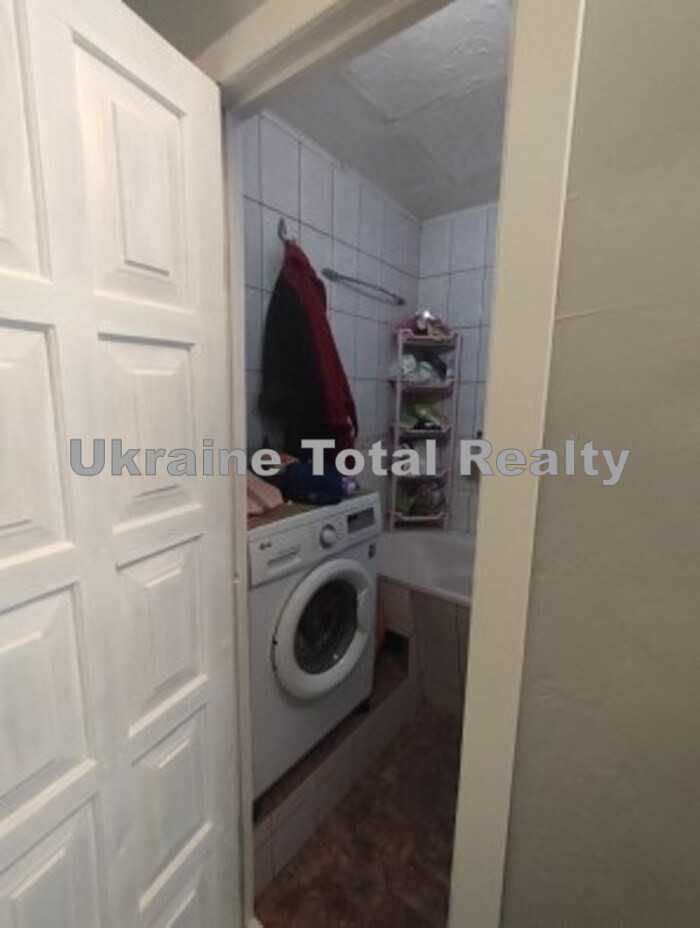 ПОЗНЯКИ ОСОКОРКИ! 2 кімнатна квартира! 2хв до метро! Срібнокільська 4