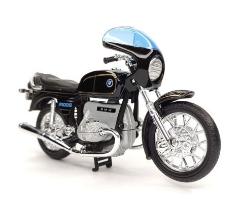 Модель мотоцикла BMW від Welly