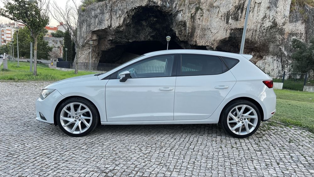 Seat leon 1.6 Tdi 110Cv Ano 2014