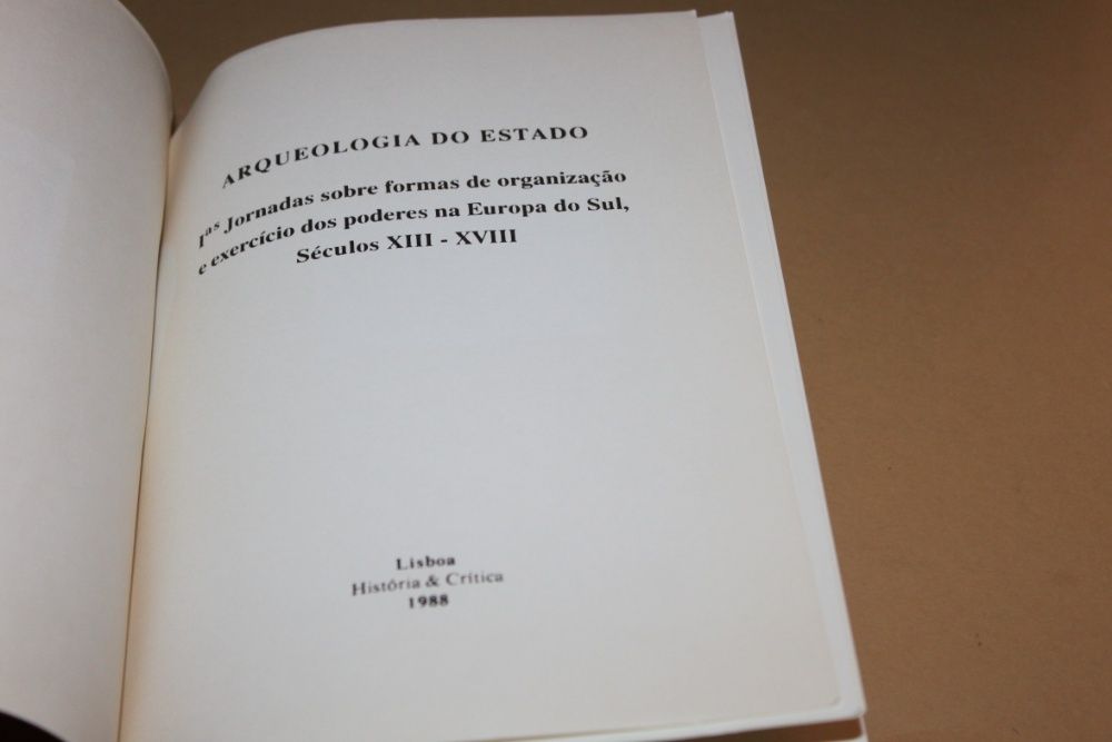 AE Arqueologia do Estado-Comunicações 1