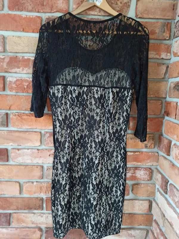 Koronkowa ciepła elegancka sukienka przed kolano r.36