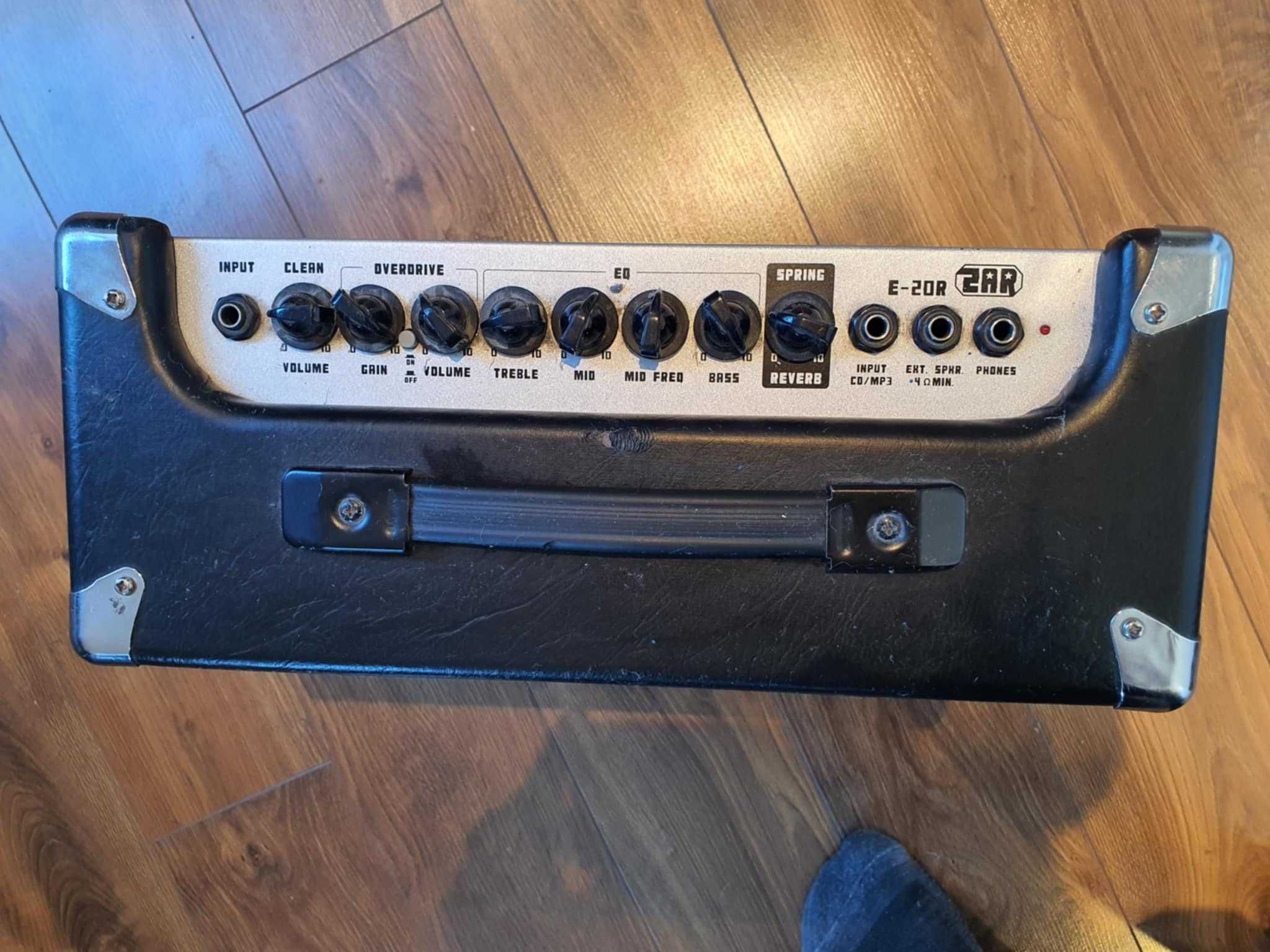 Wzmacniacz ZAR E-20R 20W