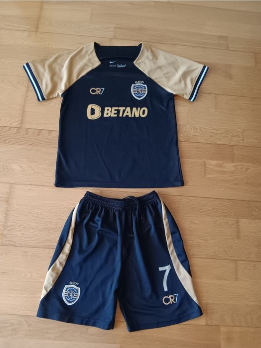 Equipamento Sporting CR7