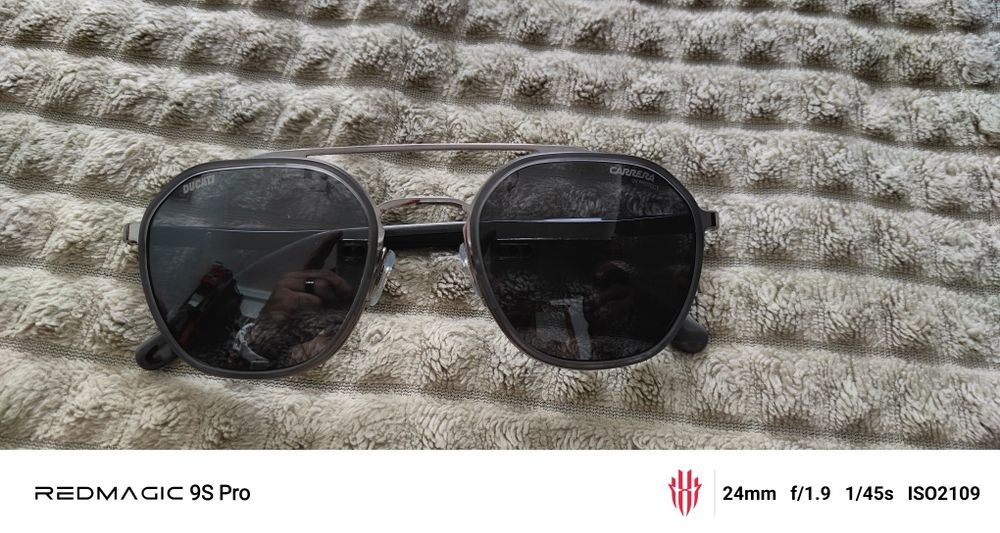 Vendo óculos sol CARRERA DUCATI