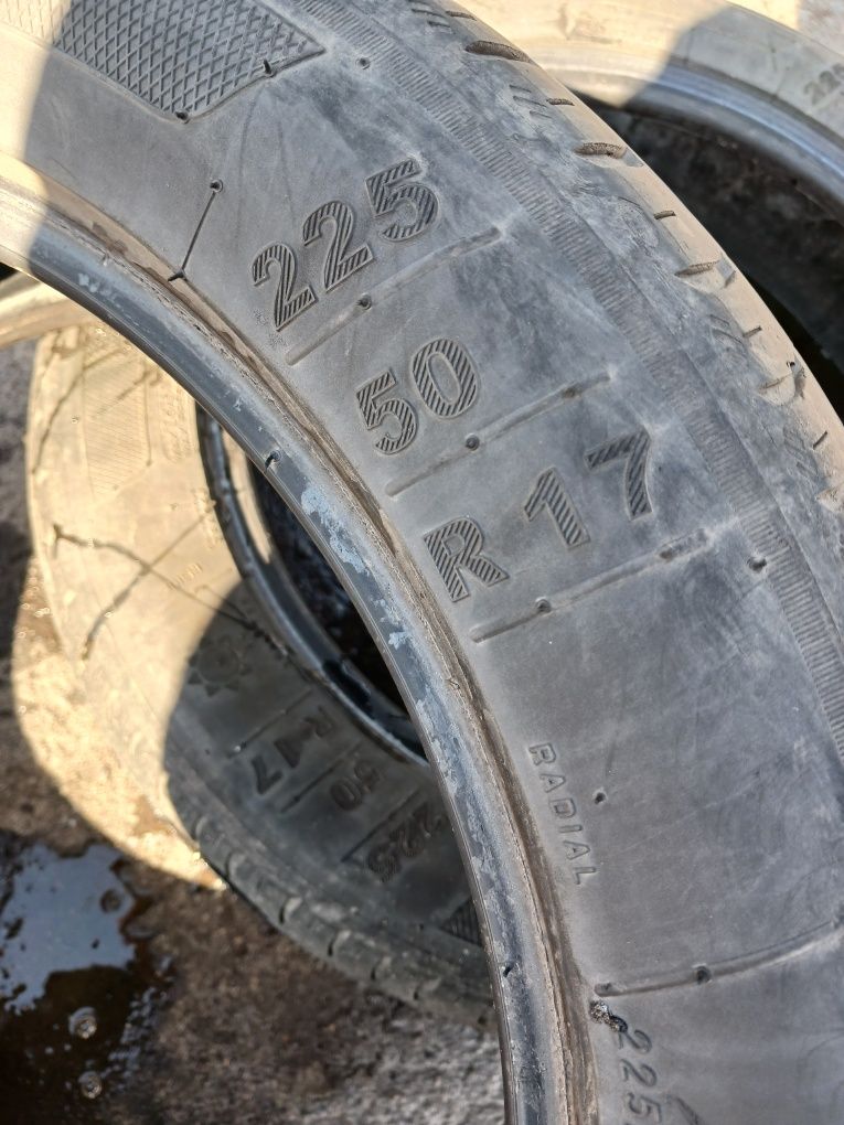 Продам резину 225 50 17