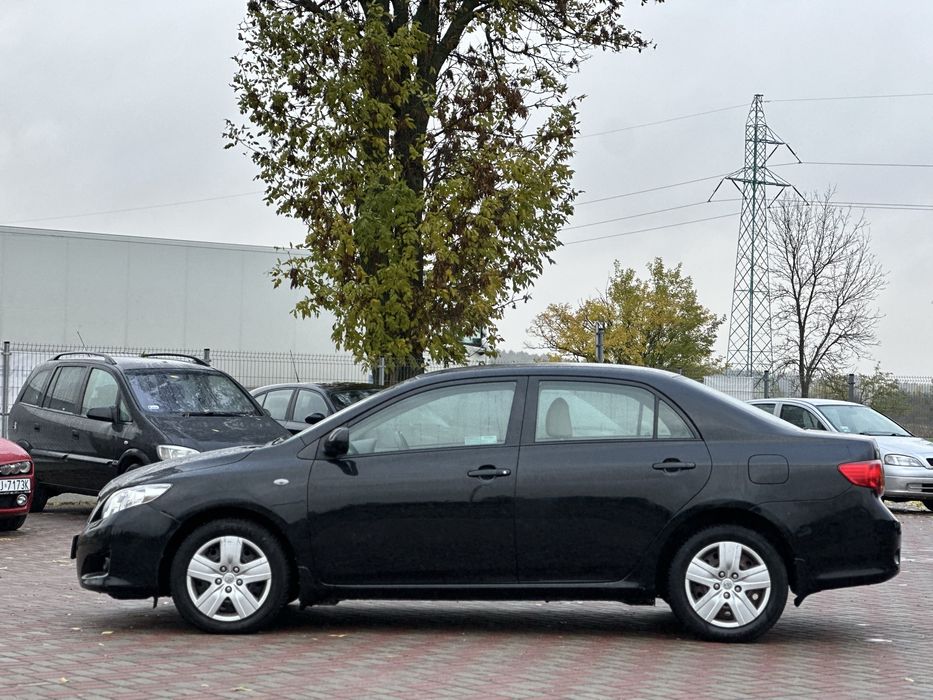 Toyota Corolla 1.6 Benzyna. Raty. 132,000 km . 2008 Rok. Salon Polska!