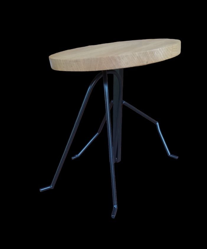 Mały dębowy stolik kawowy designerskie nogi