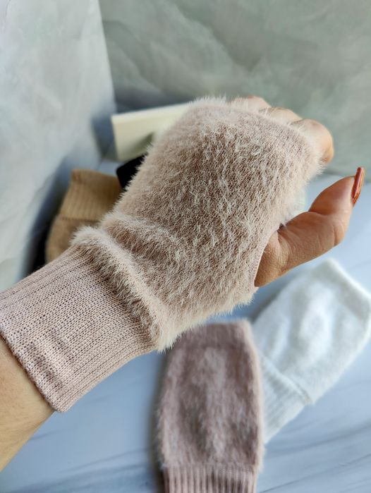 Жіночі рукавиці без пальців, мітенки