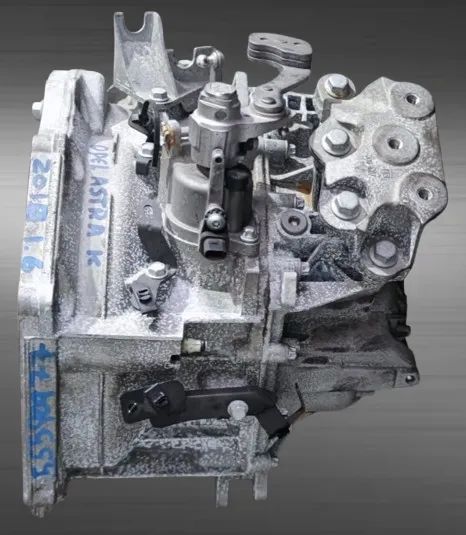 Caixa de velocidades Opel Ref: 55590977