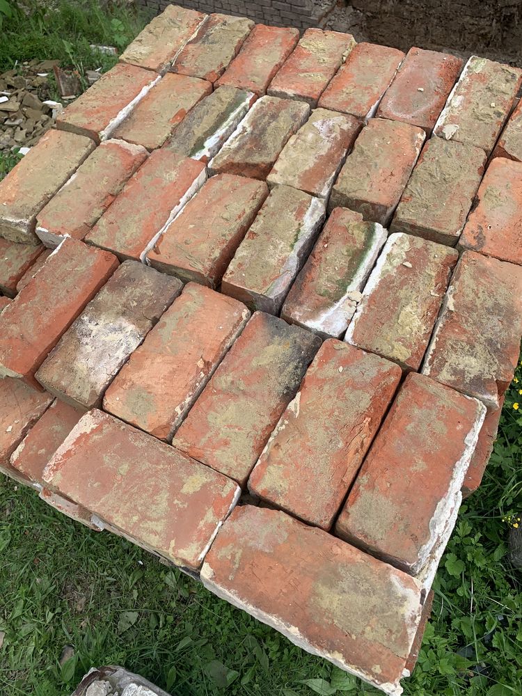 Продам красный кирпич бу