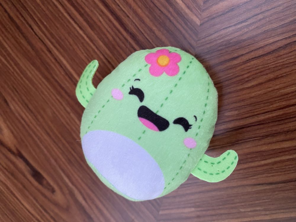 Mała maskotka kaktus squishmallows