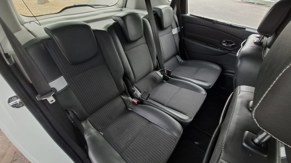 Renault Megane Scenic 1.5DCi 110cv