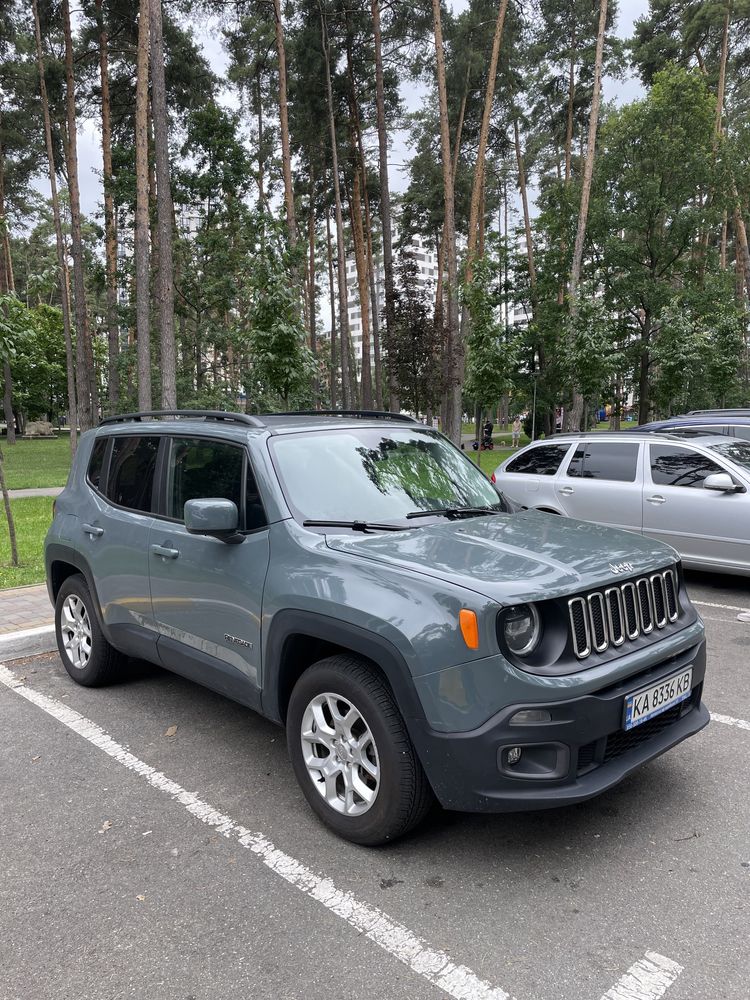 Jeep Renegade 2017 (торг)