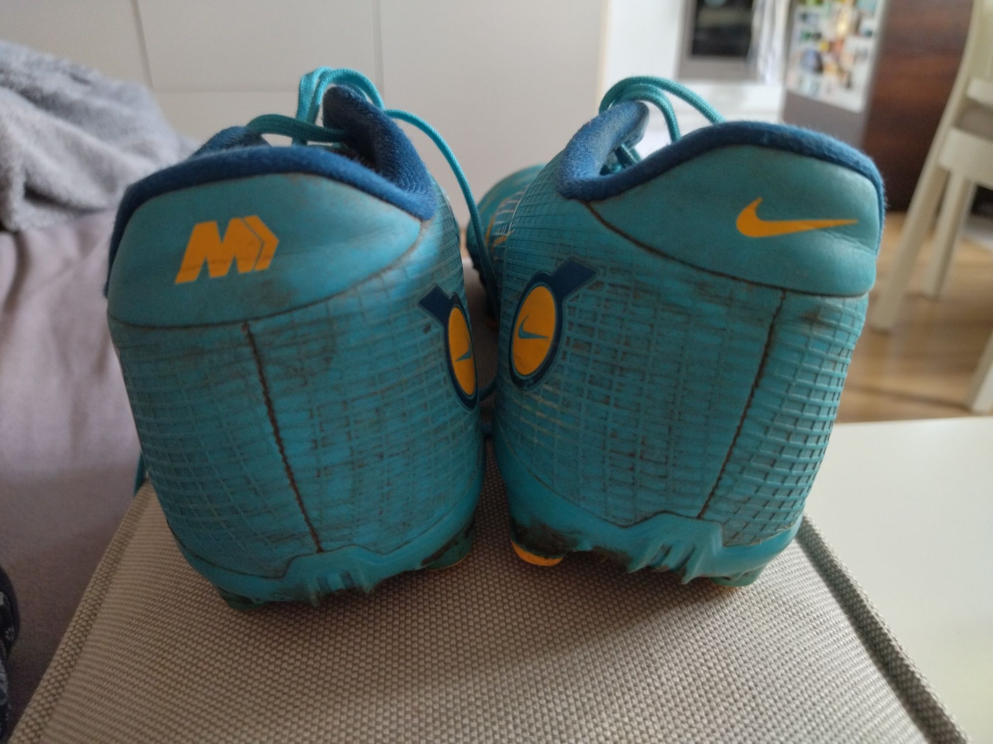 Buty do piłki nożnej korki Nike Mercurial 38,5