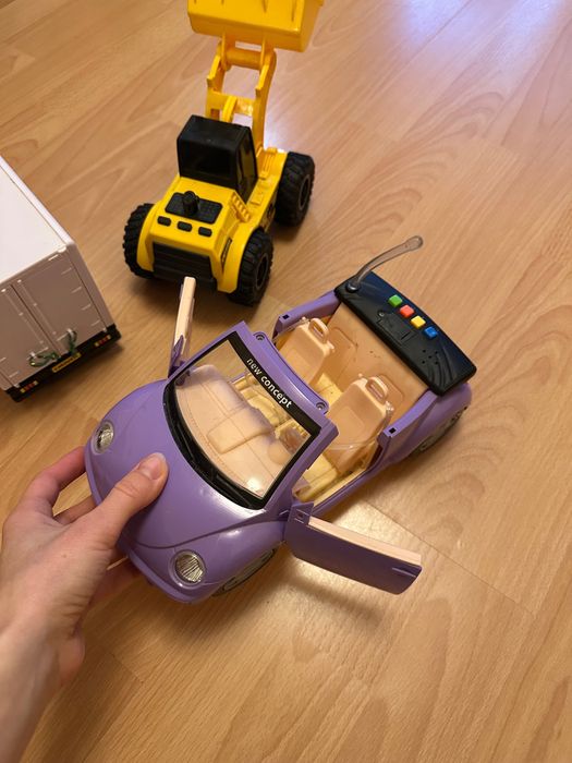 Duży zestaw samochodów bardzo dobry stan