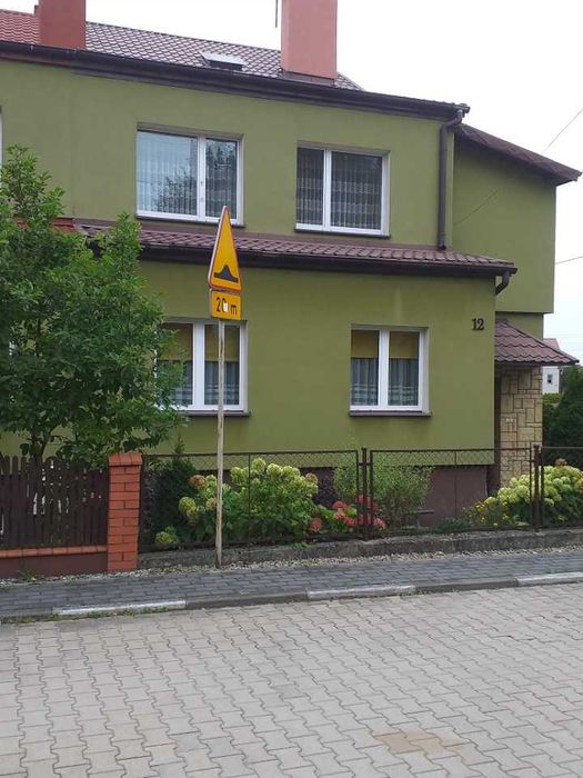 Sprzedam dom w zabudowie bliźniaczej