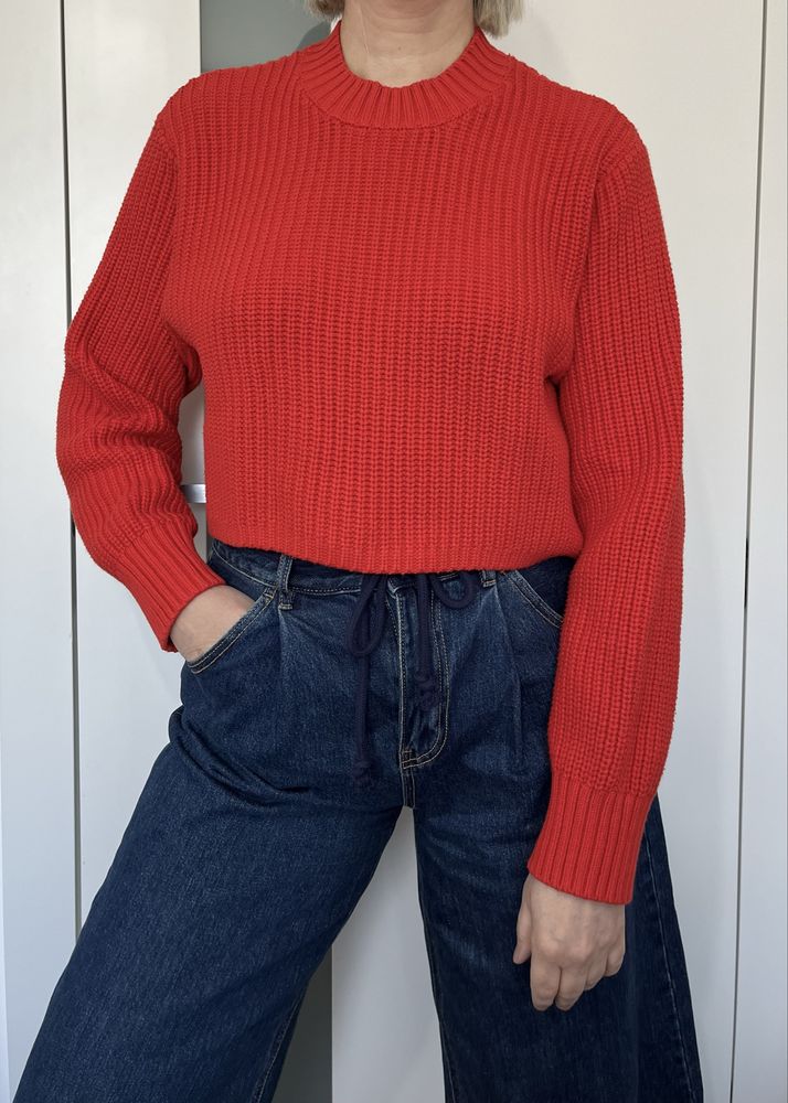 Weekday czerwony sweter crop