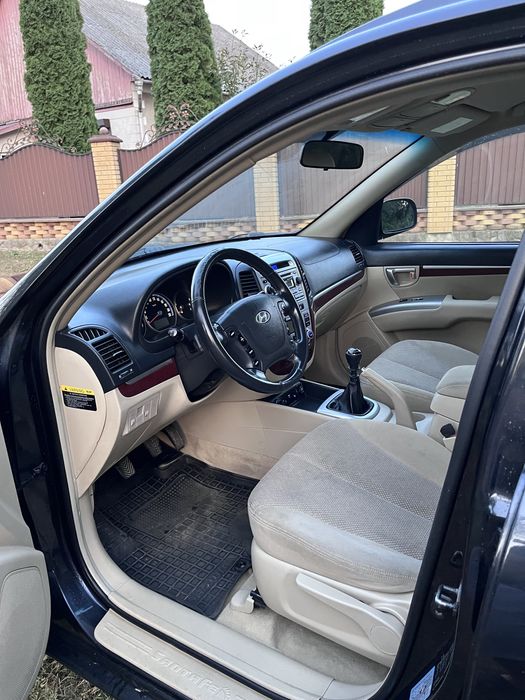 Продаю Hyundai Santa Fe 2007