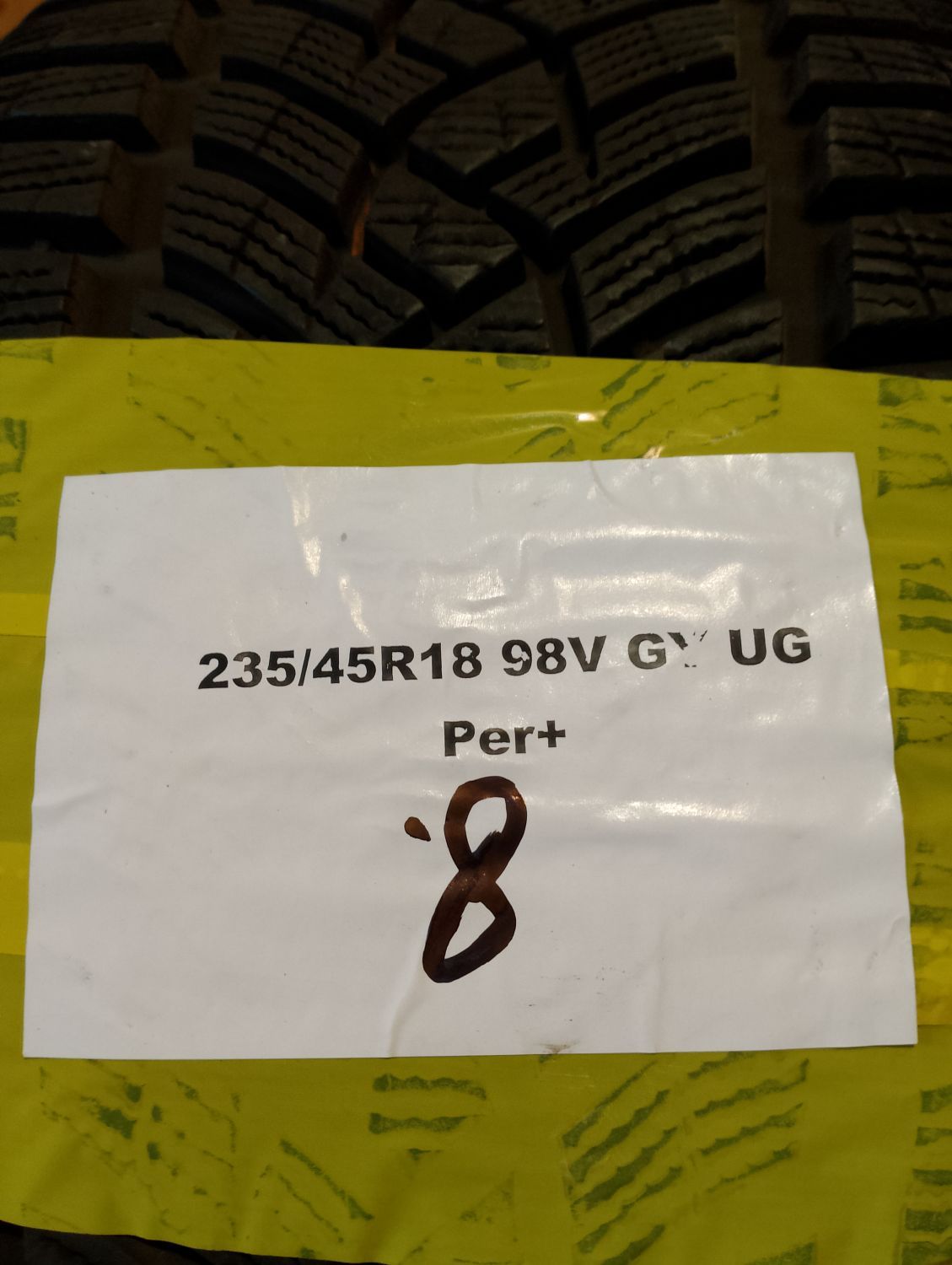 Шини Goodyear UltraGrip Performance+ 235/45 R18 98V XL Б/У 8 мм