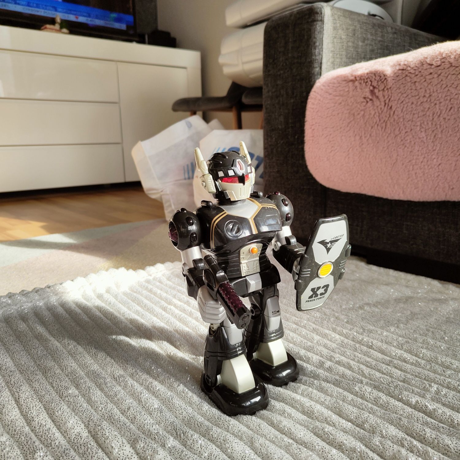 Robot zabawka dla dzieci