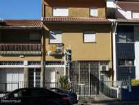 Moradia T5 Circunvalação Hospital S. João