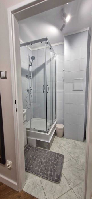 Bp.Wynajmę mieszkanie 2pok. centrum W-wy metro Świętokrzyska (M1 M2 )!