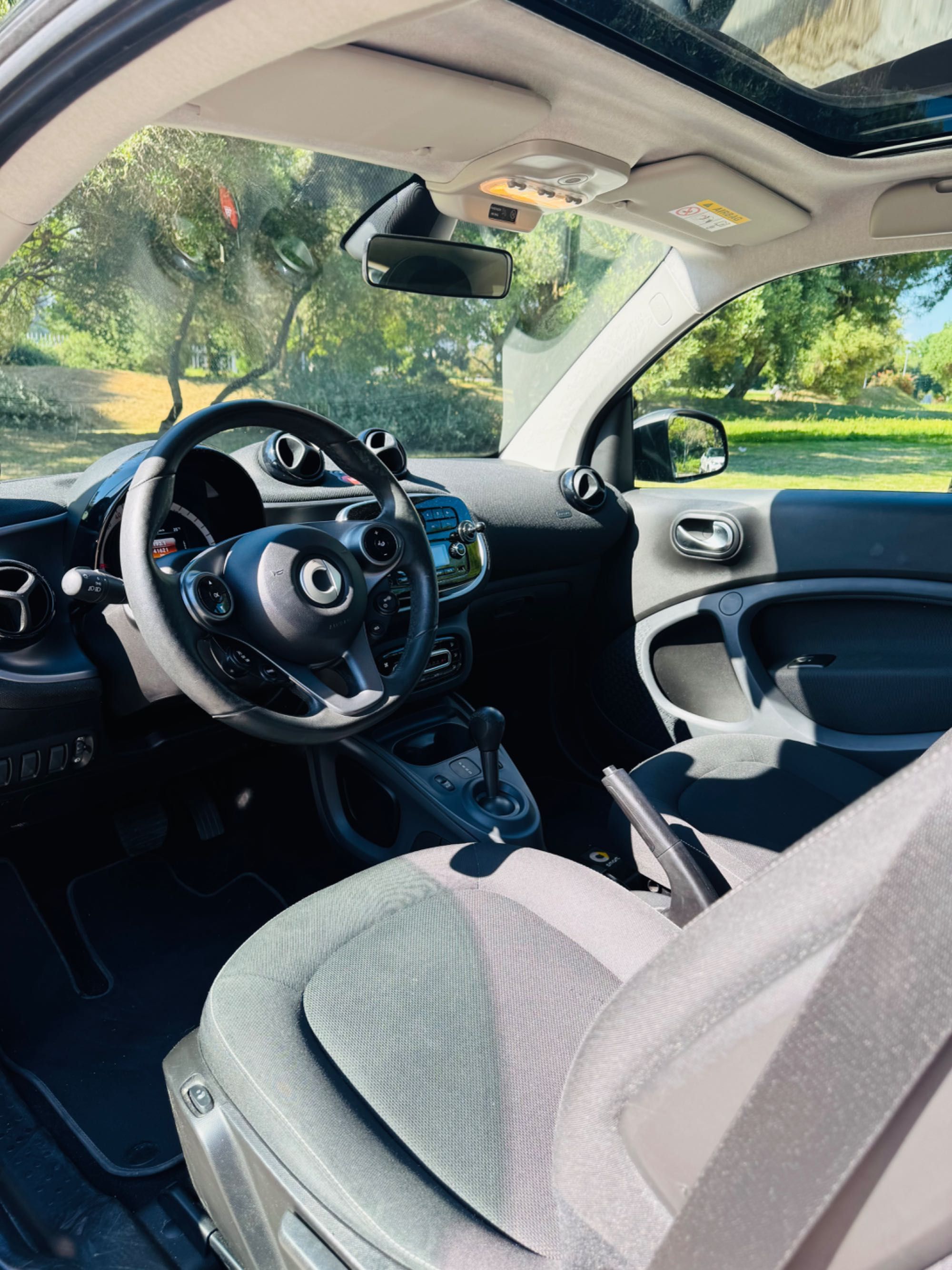 Smart ForTwo Eléctrico 2019 c teto panorâmico VENDA URGENTE