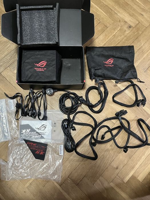 Блок питания Asus ROG-Strix-750G