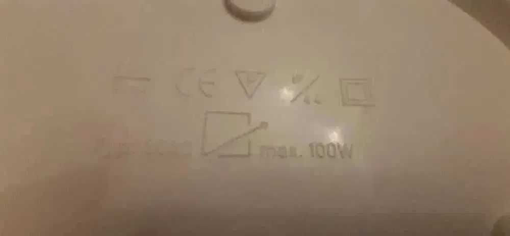 Oprawa hermetyczna E27 100W Rondo Riva